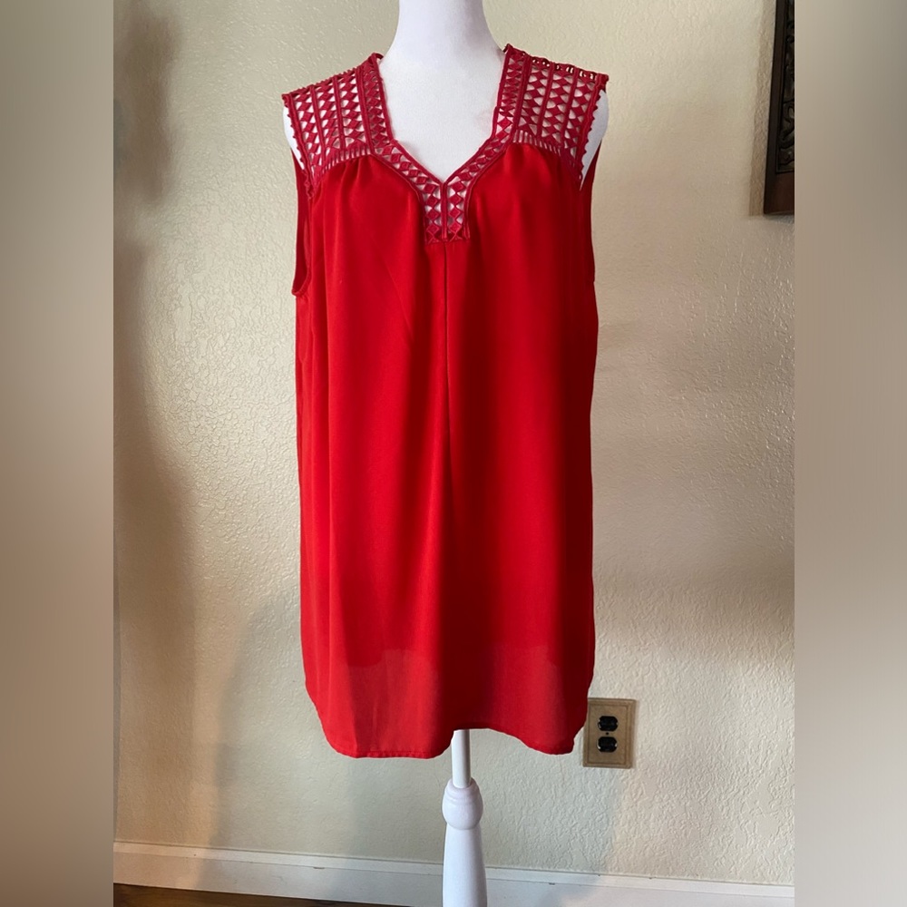 Plus Size V-Neck Tank Top